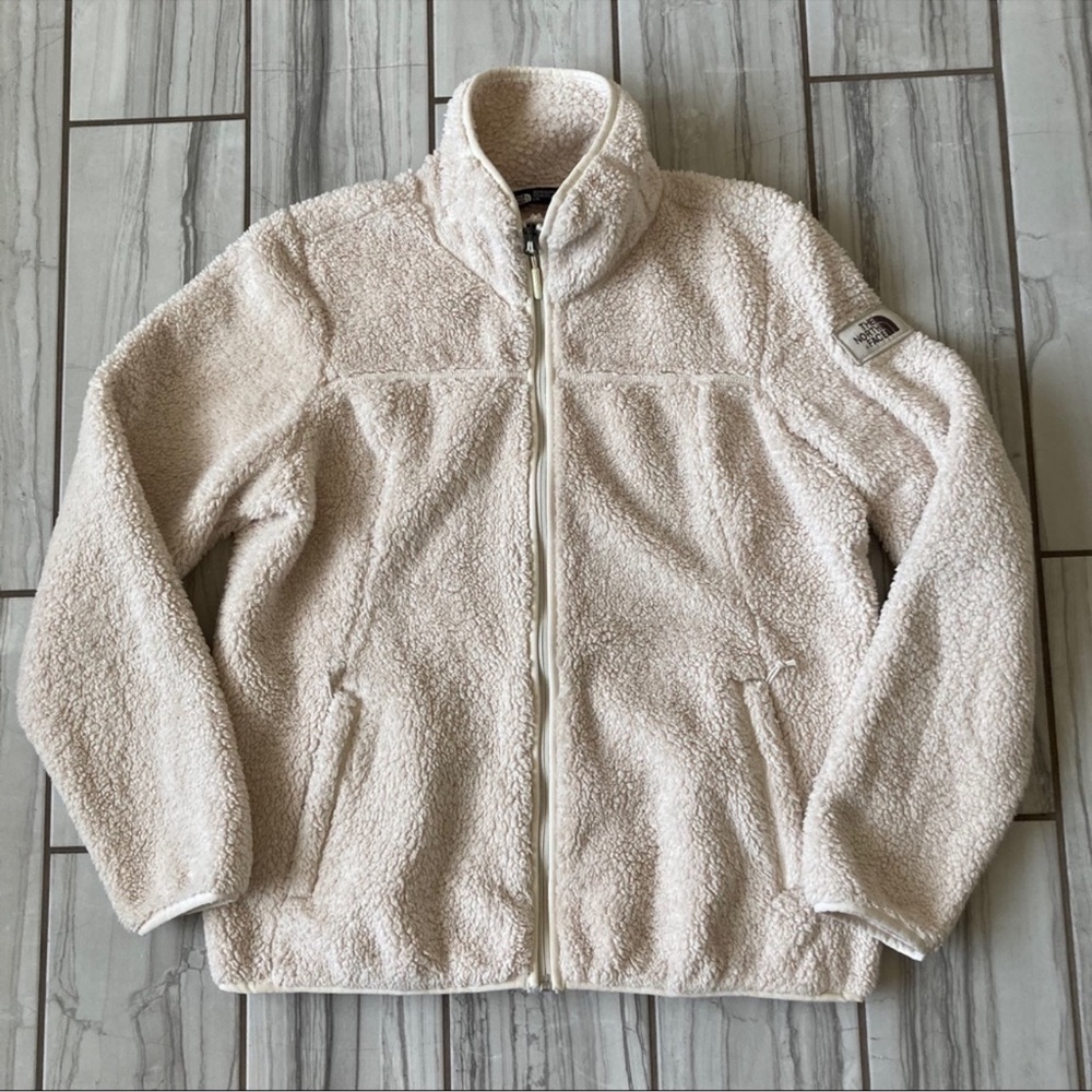The North Face fleece jacket. EUC